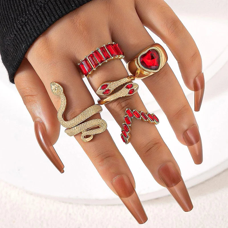 Vintage Snake-shaped heart rings for Women 5-piece set | Gift