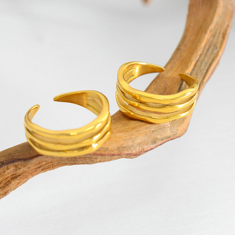 WAVE PATTERN THREE THREAD PLAIN RING