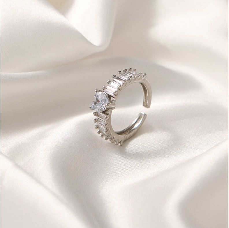 WEDDING HEART-SHAPED RING