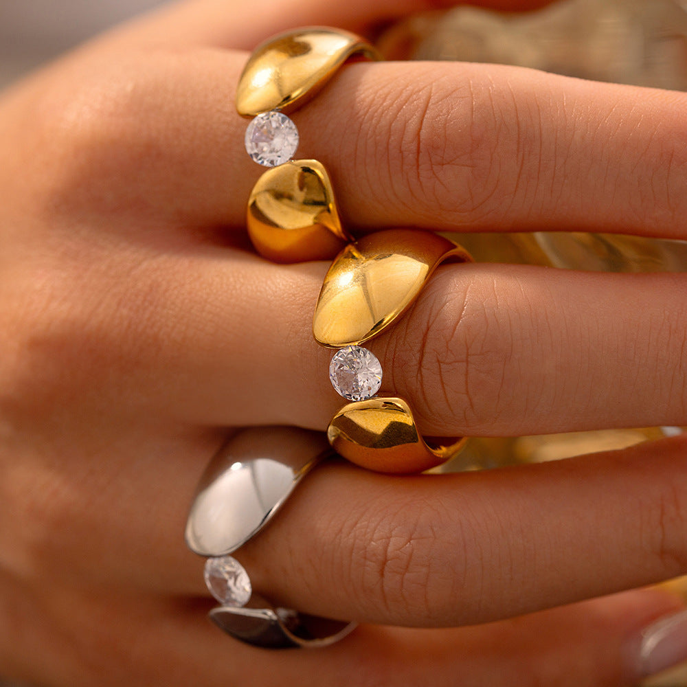 Wide Clip Shiny Stone Ring