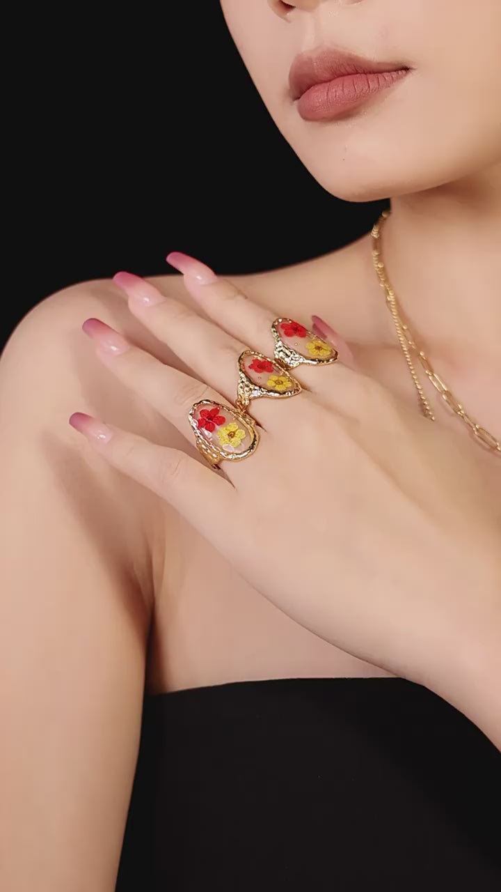 Resin Dried Flower Open Ring