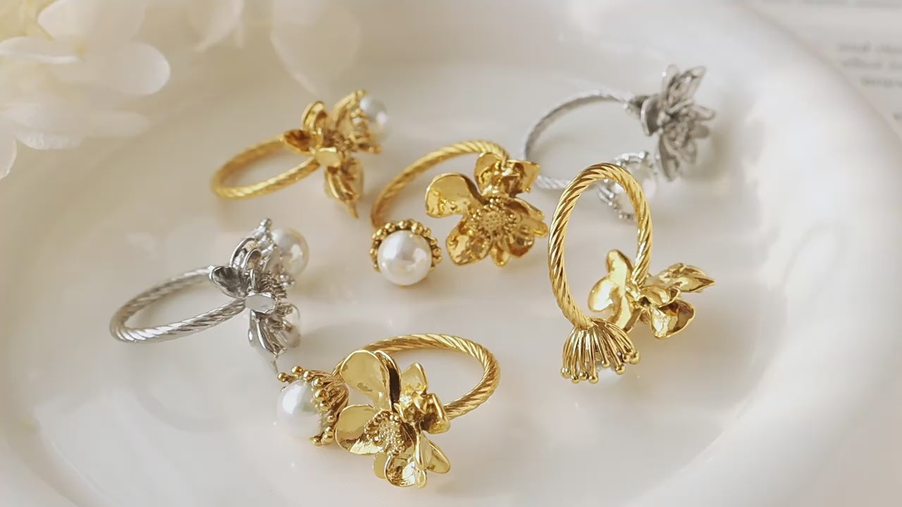 Pearl Flower Ring