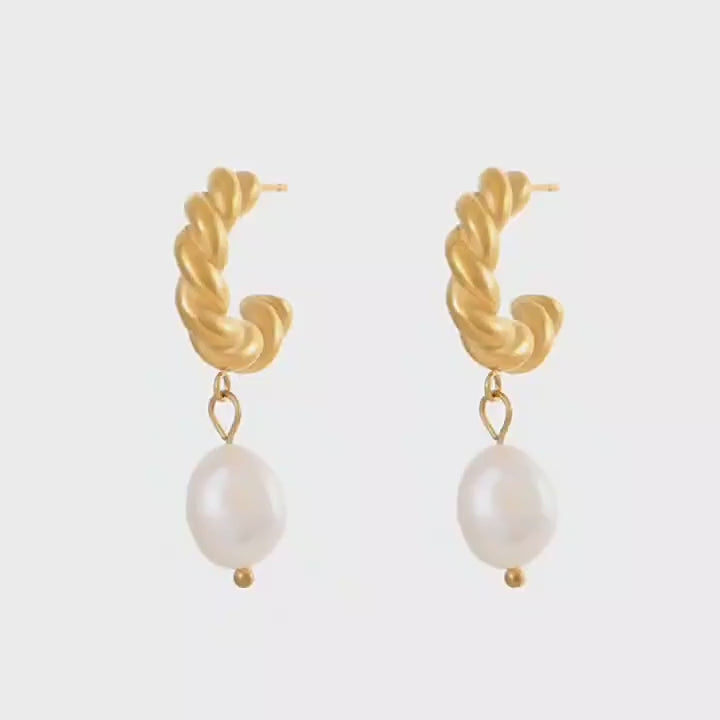 Pearl light luxury niche ins earrings